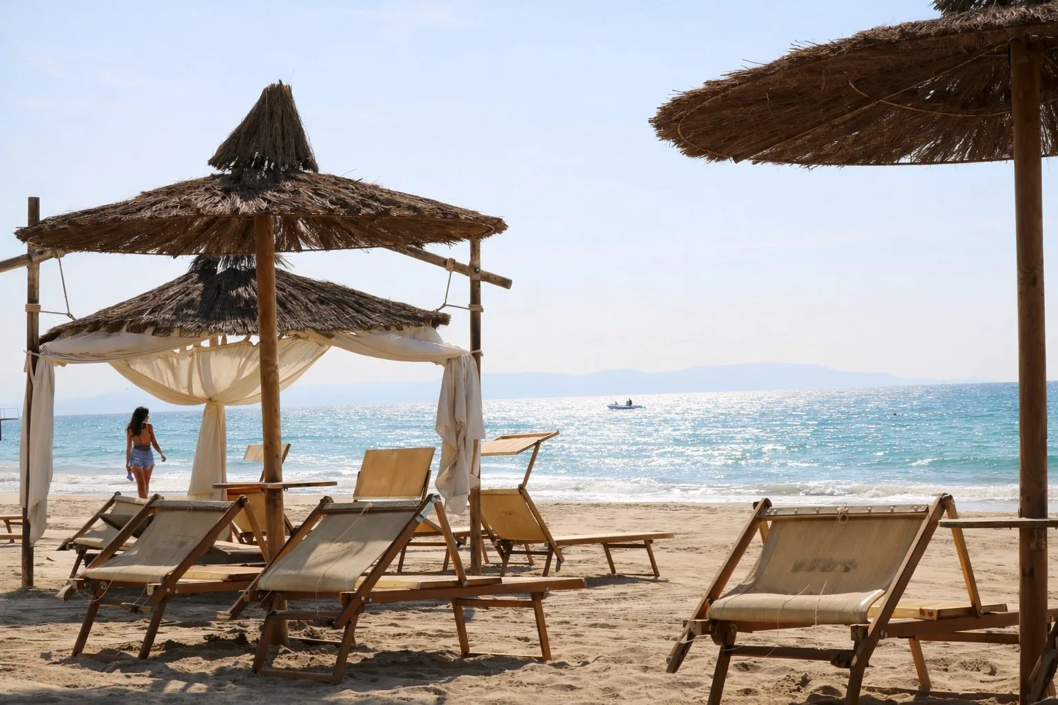 Spiaggia della Costa degli Etruschi - mare turchese vicino a Suvereto