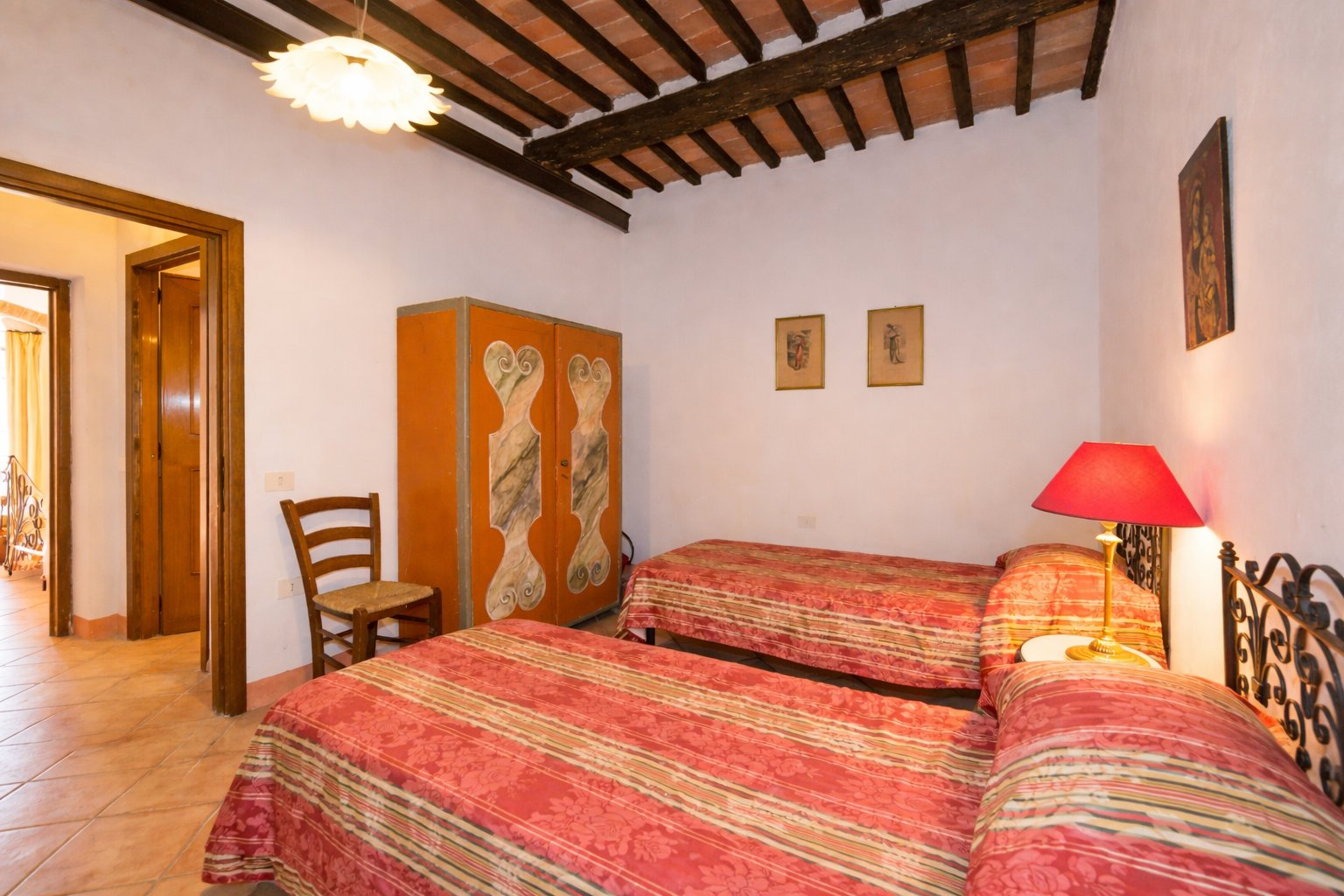 Camera doppia appartamento Ulivo - casale La Vivaldina Suvereto Costa degli Etruschi