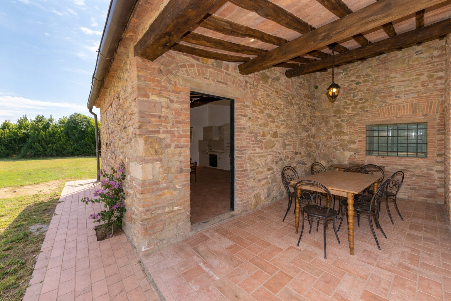 Patio privato in pietra appartamento Ulivo - La Vivaldina casale toscano Suvereto